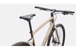Specialized Sirrus X 3.0 – Vélo hybride polyvalent et dynamique