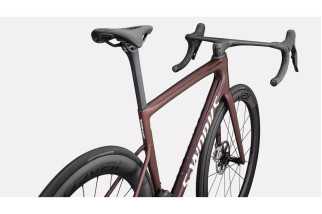 S-Works Tarmac SL8 – Vélo de route carbone léger et ultra-performant | Véléos