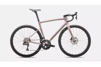 Tarmac SL8 Expert : le vélo de course le plus rapide et performant !