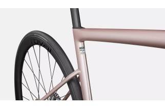 Tarmac SL8 Expert : le vélo de course le plus rapide et performant !