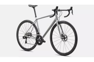 S-Works Aethos : le vélo de route ultraléger et performant pour cyclistes exigeants