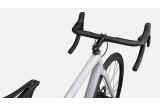 S-Works Aethos : le vélo de route ultraléger et performant pour cyclistes exigeants