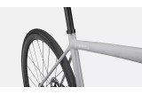 S-Works Aethos : le vélo de route ultraléger et performant pour cyclistes exigeants
