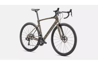 Vélo de route Roubaix SL8 – Confort, vitesse & légèreté